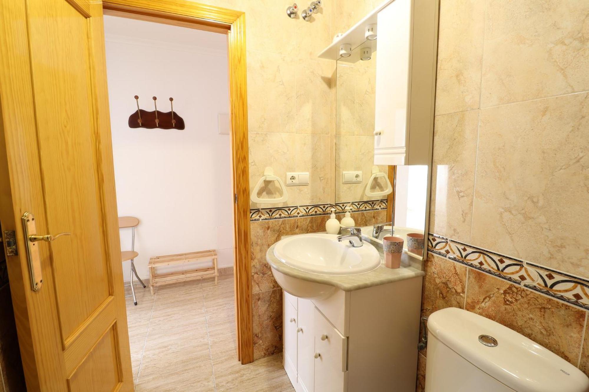 Apartament Ricardo La Mata ตอร์เรเวียคา ภายนอก รูปภาพ