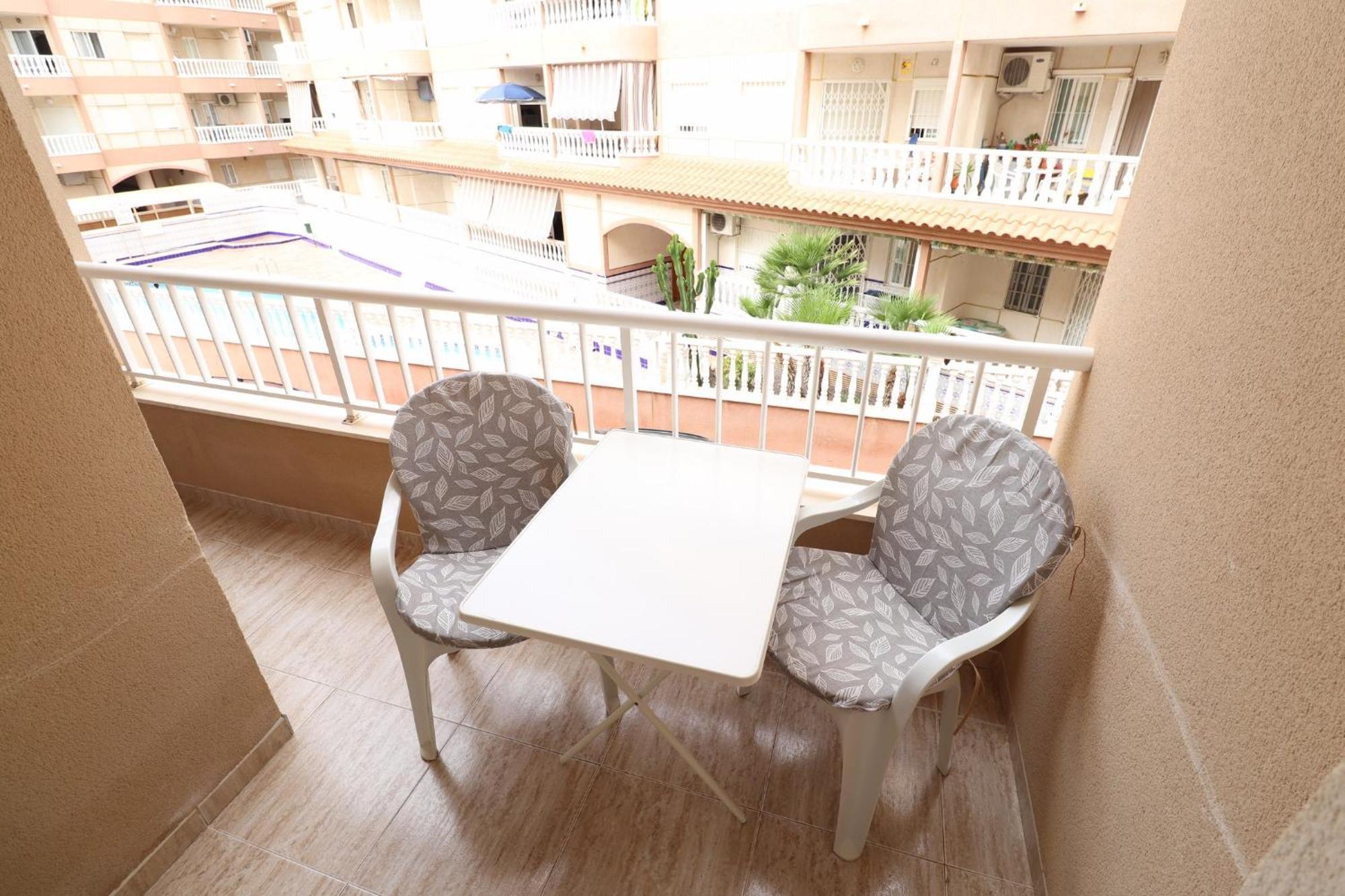 Apartament Ricardo La Mata ตอร์เรเวียคา ภายนอก รูปภาพ