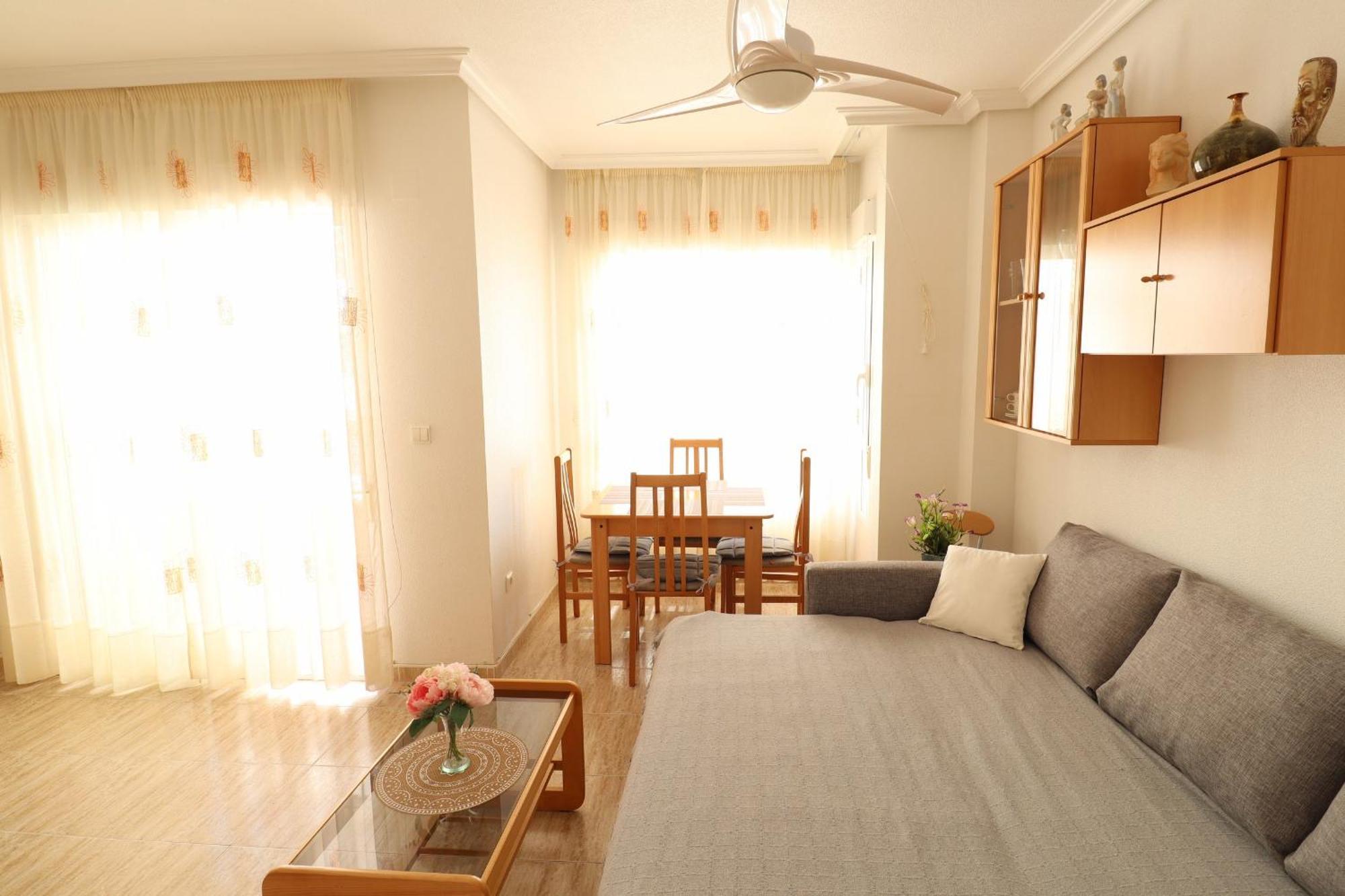 Apartament Ricardo La Mata ตอร์เรเวียคา ภายนอก รูปภาพ